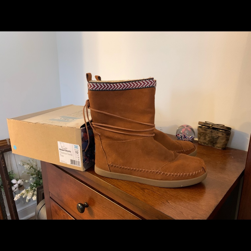 Toms Nepal Boots